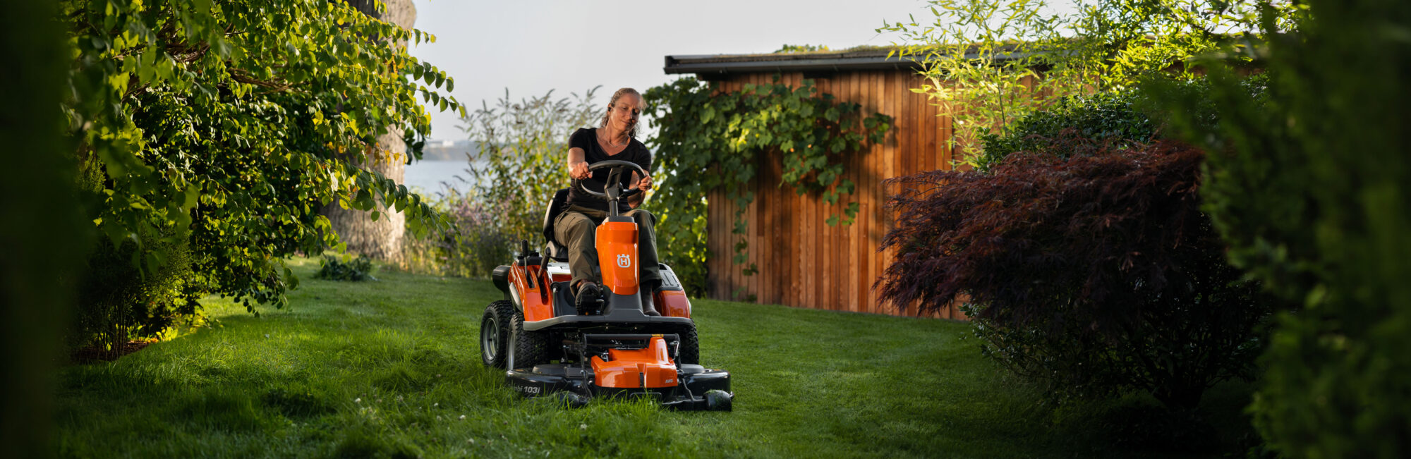 Choisissez votre Rider préféré et essayez-le gratuitement dans votre propre jardin !